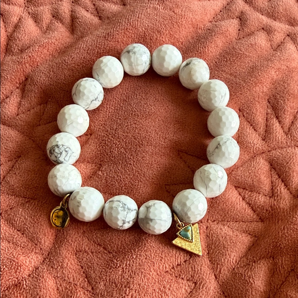 Oriana Lamarca White Gemstone Beaded Bracelet with Gold Accents